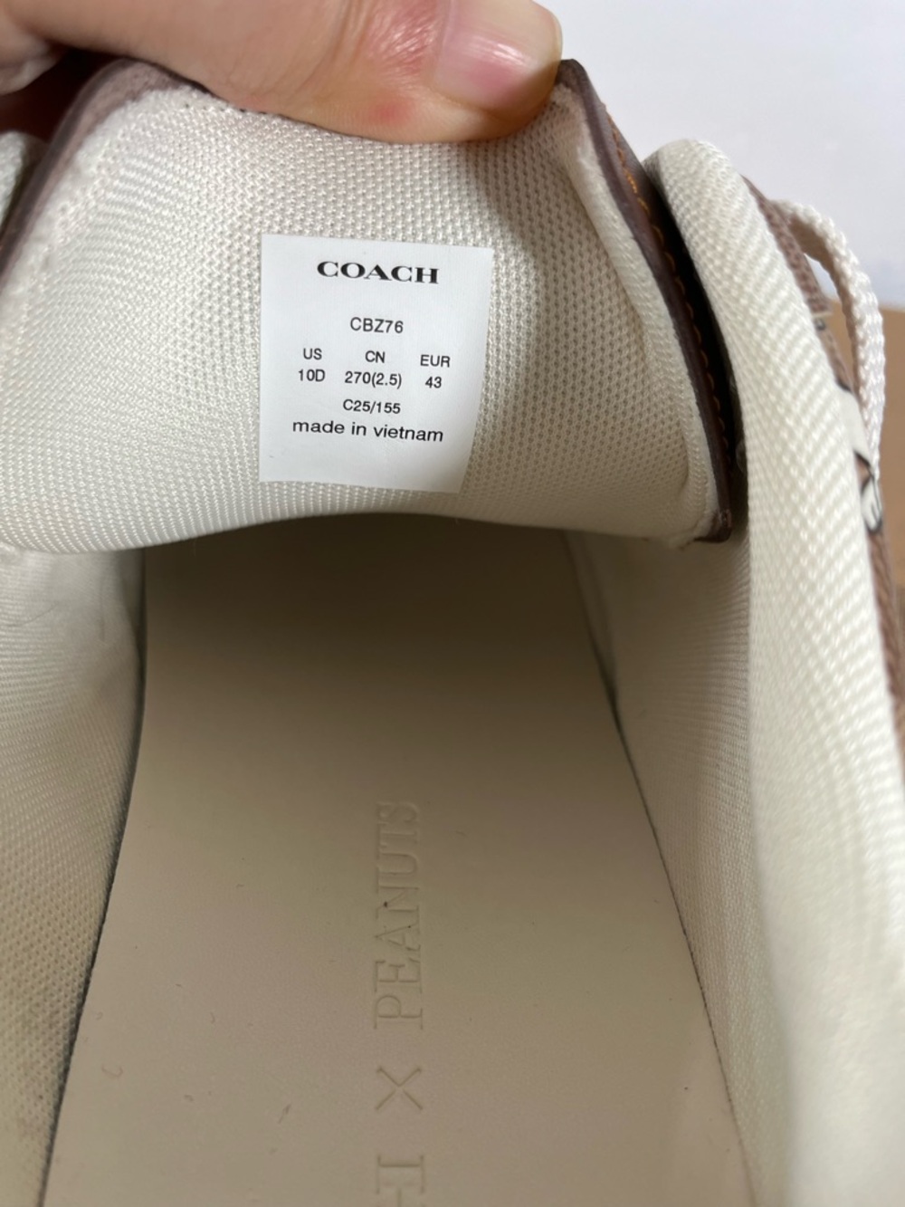 NIB  Limited Coach X Peanuts men Sneaker Signature Canvas size 10D - Picture 9 of 9